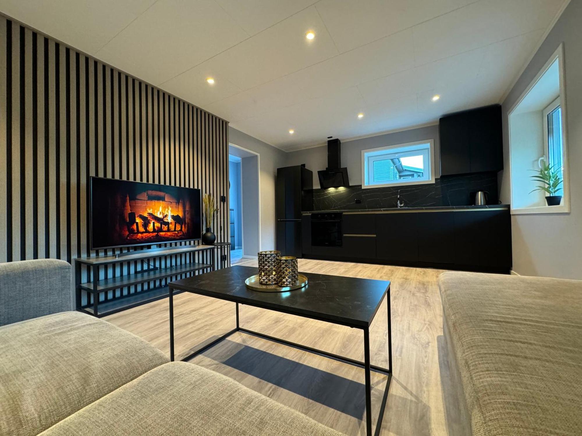 Dalen Apartment Странда Екстер'єр фото