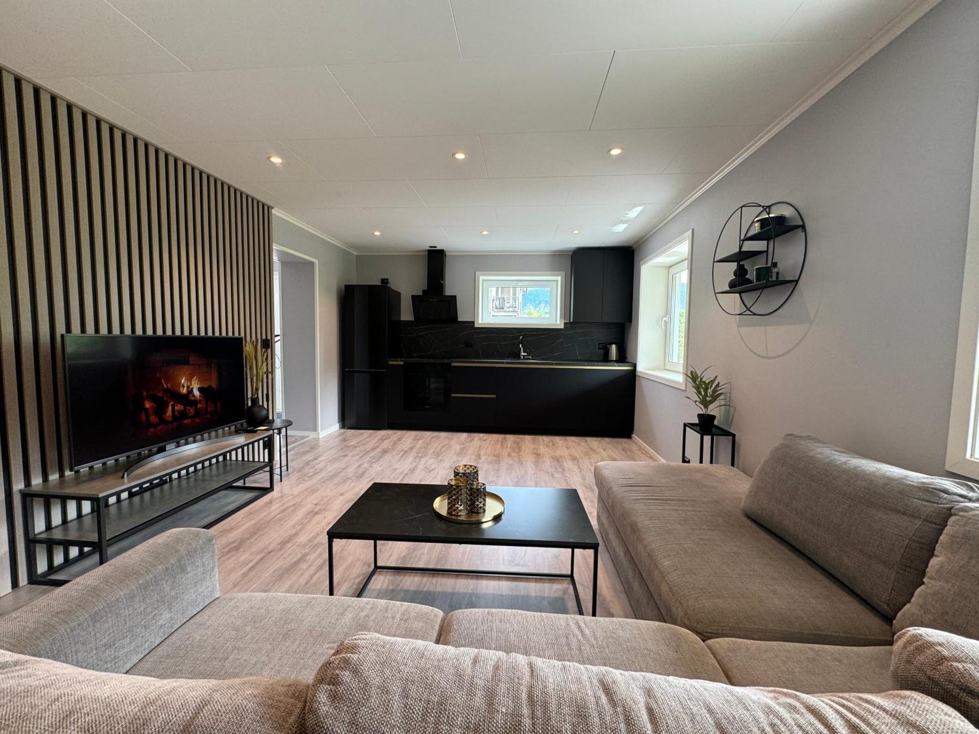 Dalen Apartment Странда Екстер'єр фото